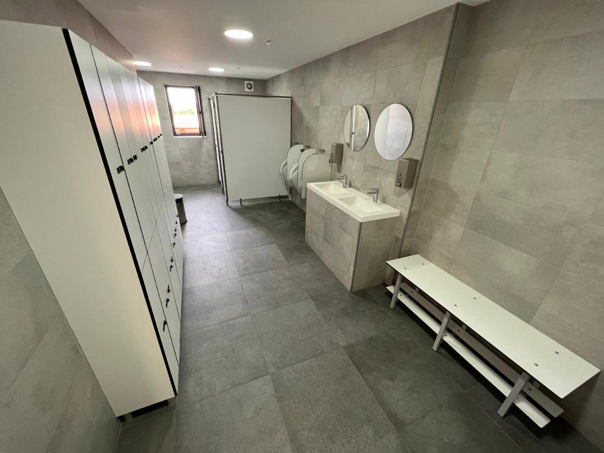 Modern Studio Apartment In Gibraltar - The Hub Kültér fotó