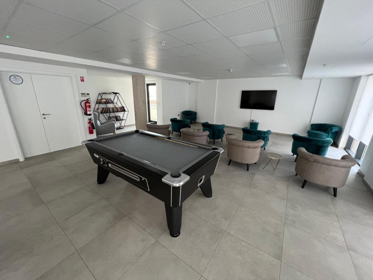 Modern Studio Apartment In Gibraltar - The Hub Kültér fotó